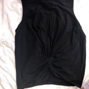 LULU LEMON TIE DESIGN WORKOUT TANK SIZE 8